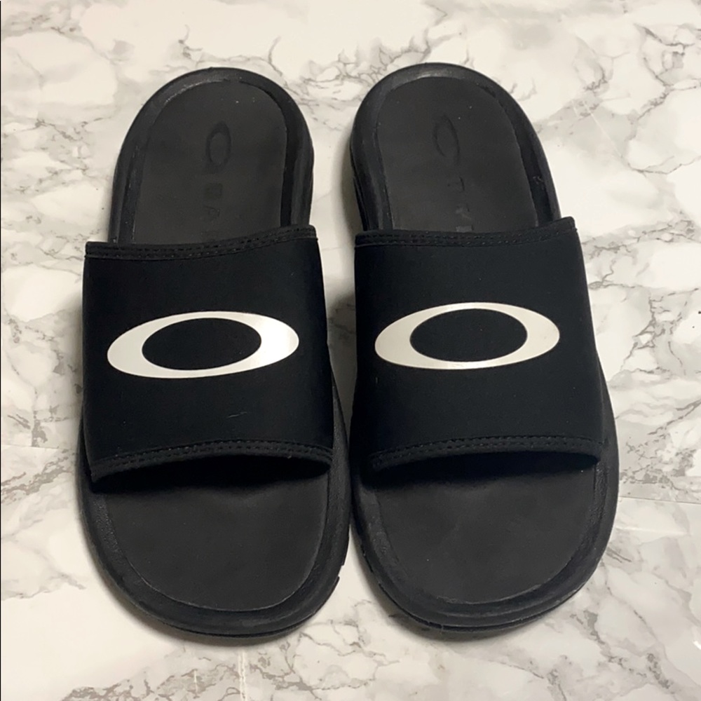 Men’s Oakley shoes